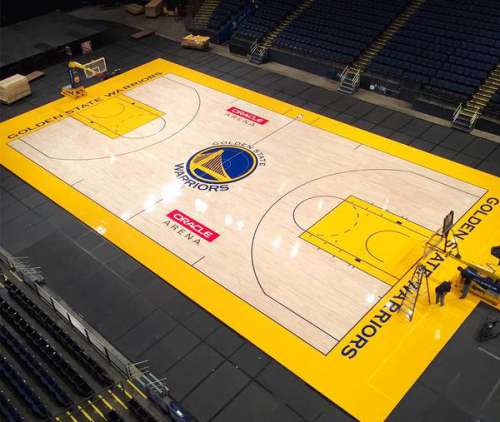 耐步体育出品95度高光亮漆的篮球馆运动木地板